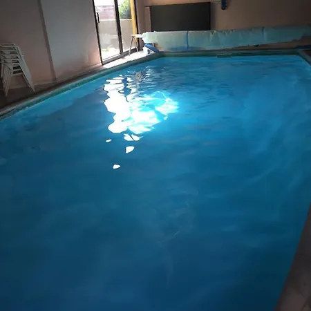 Guest house Grande Climatisee Chez Xavier *